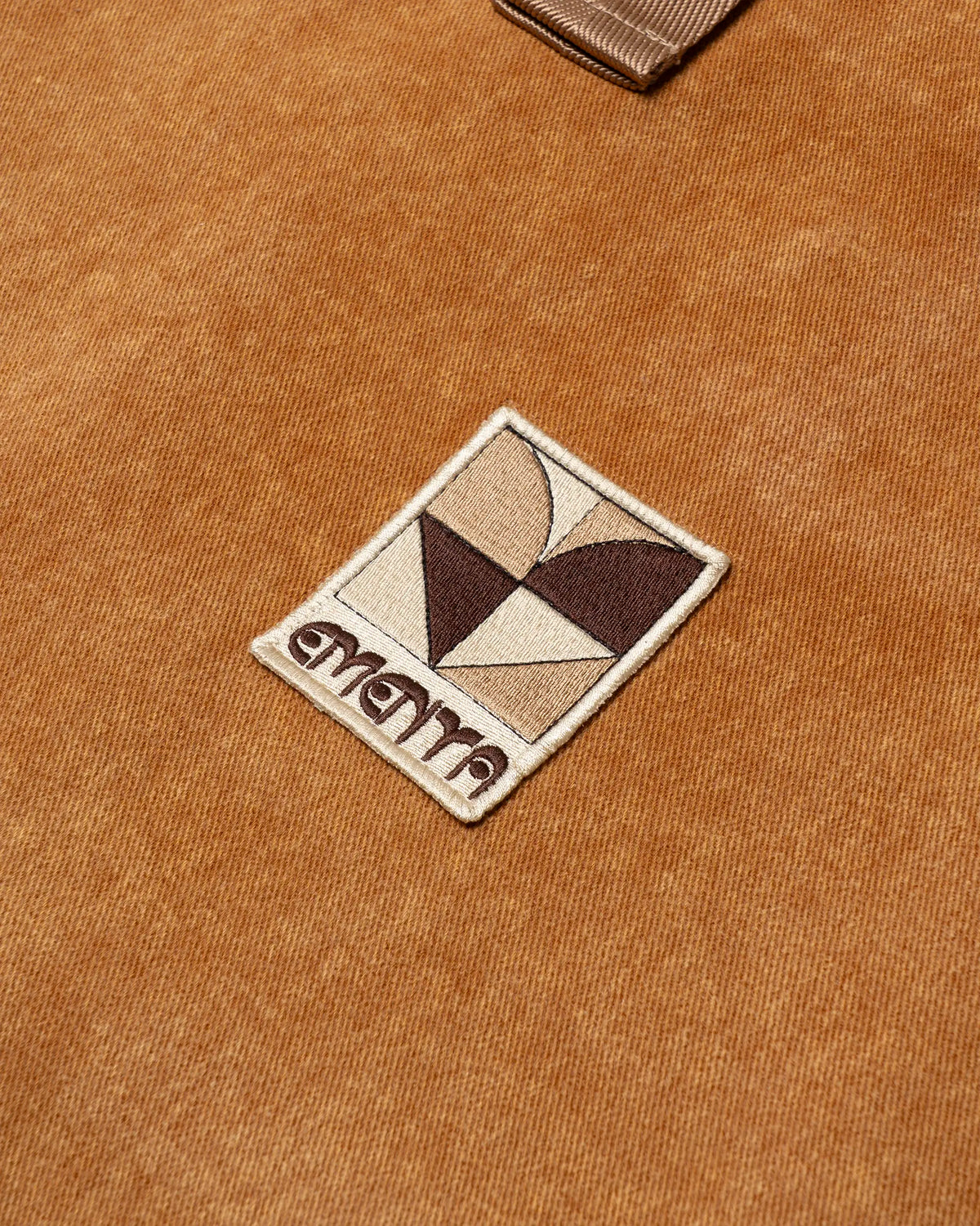 #color_camel