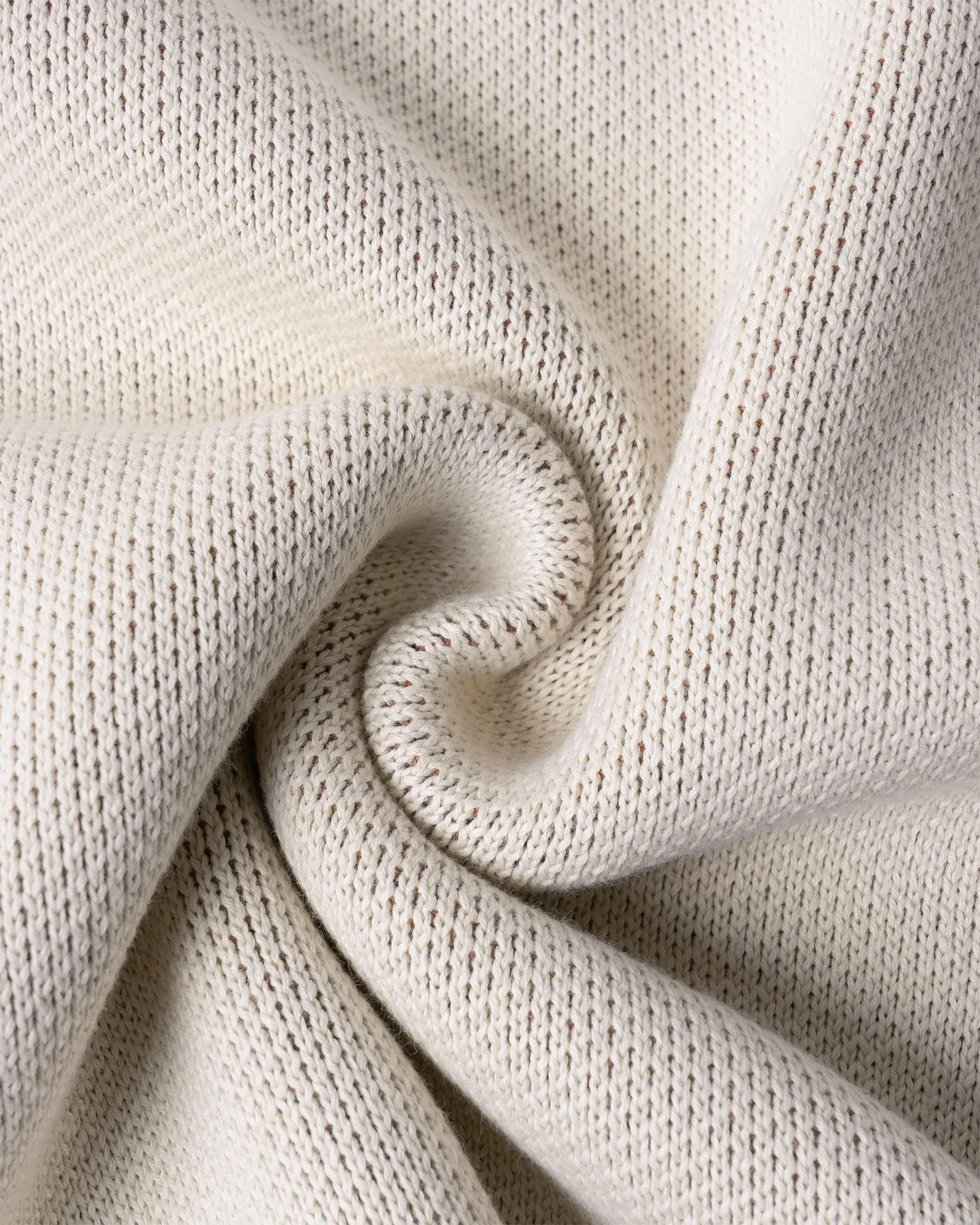 #color_off white/evergreen
