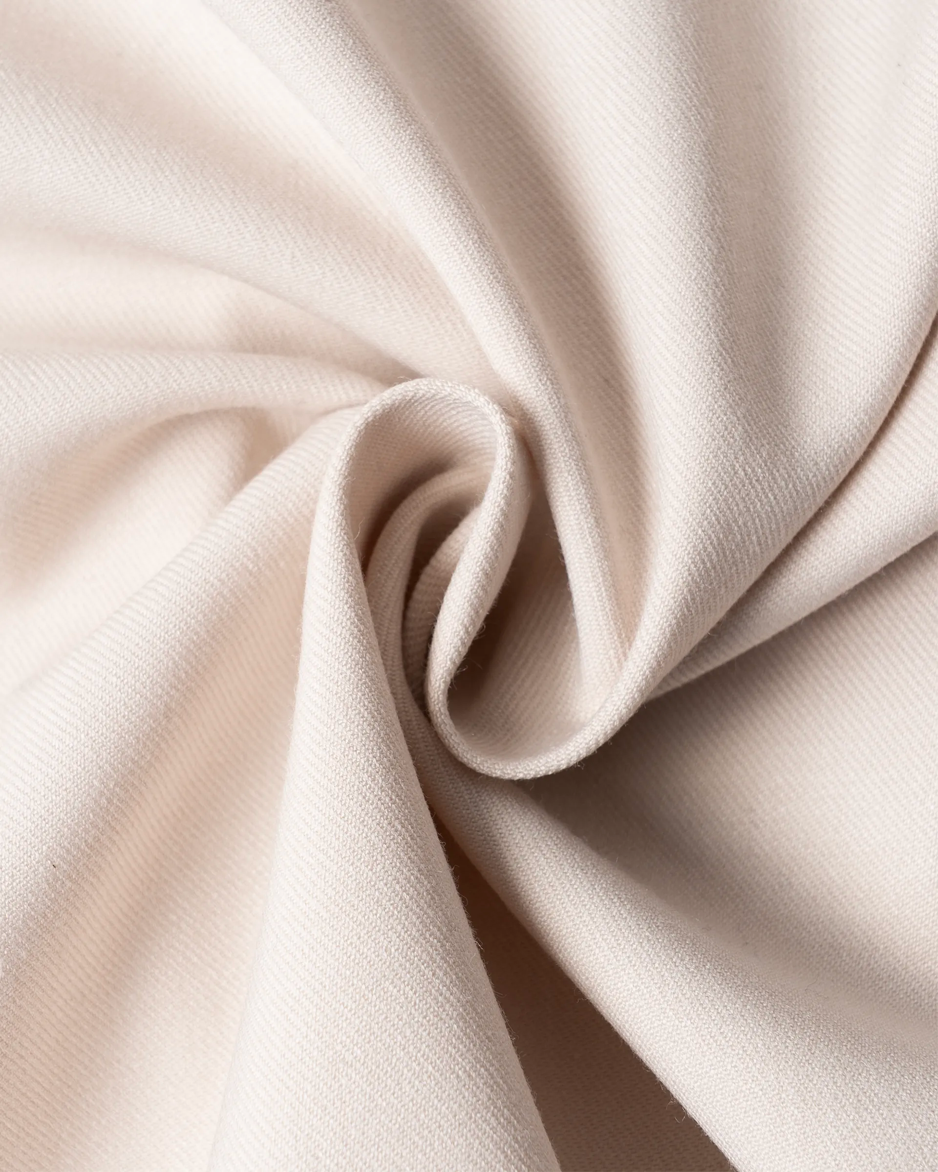 #color_off white