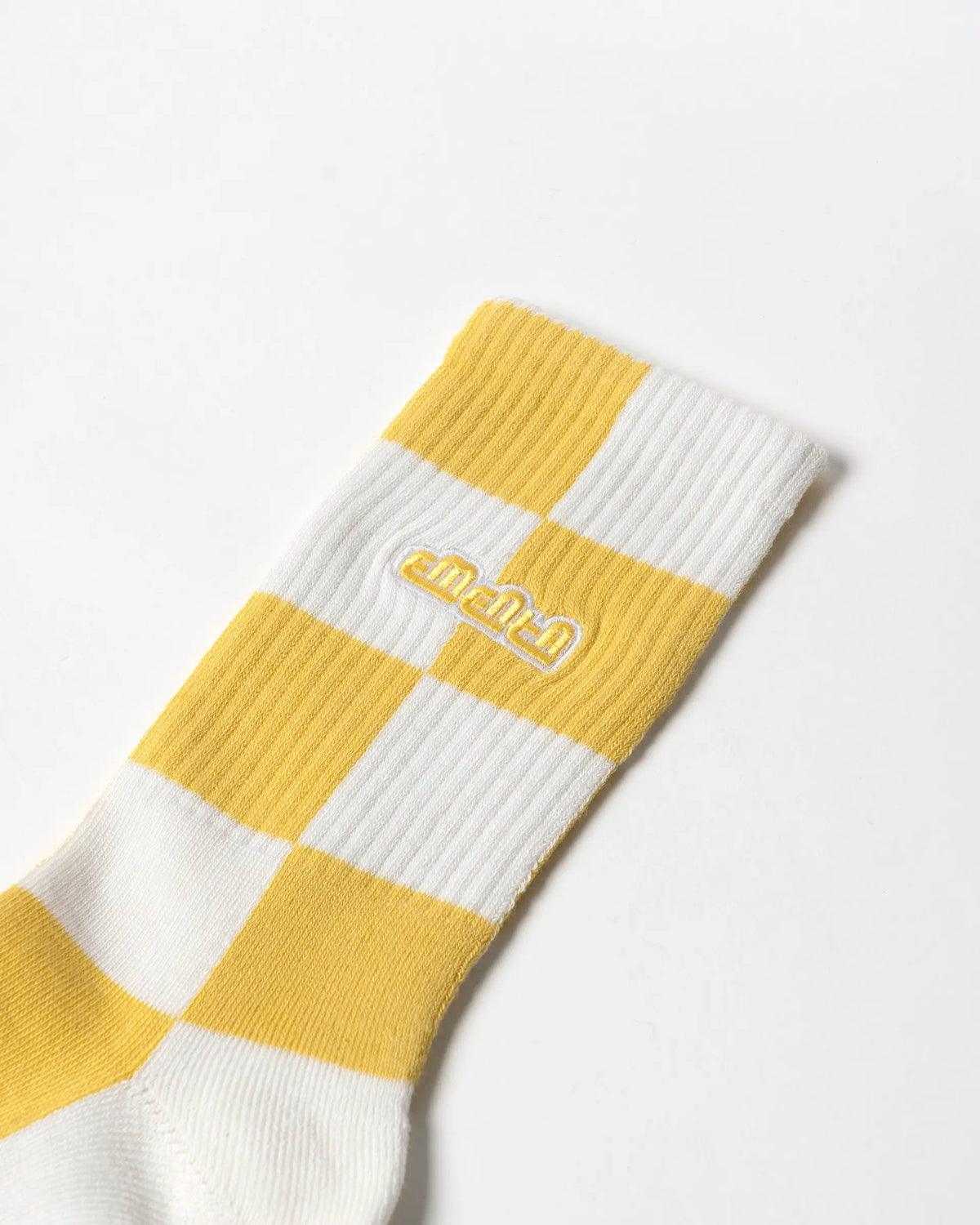 #color_White/Yellow