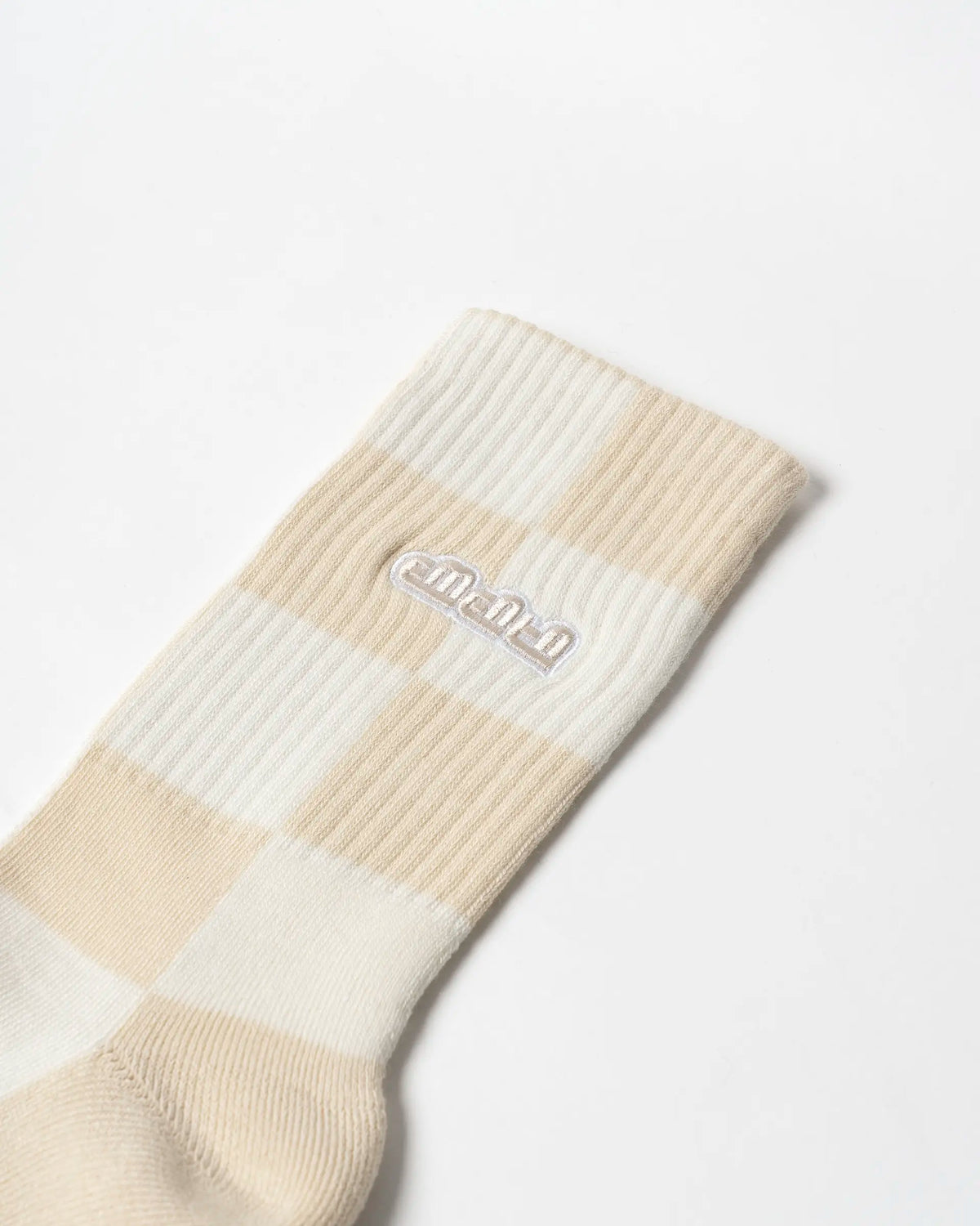 #color_beige/off white