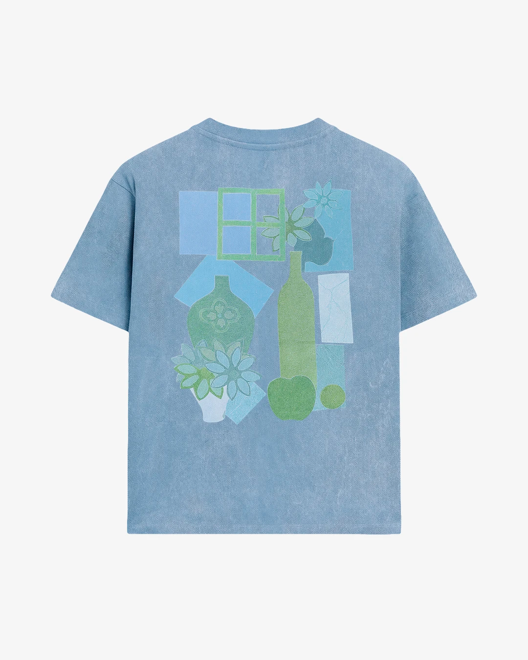 Ementa Artist Edition T-Shirt
Artwork originally painted on canvas and later adapted for textile print
Exclusive back print featuring a vivid still-life composition

Winter Sky color
100% cotton (240gsm)

Regular fit
Unisex
Made in Portugal