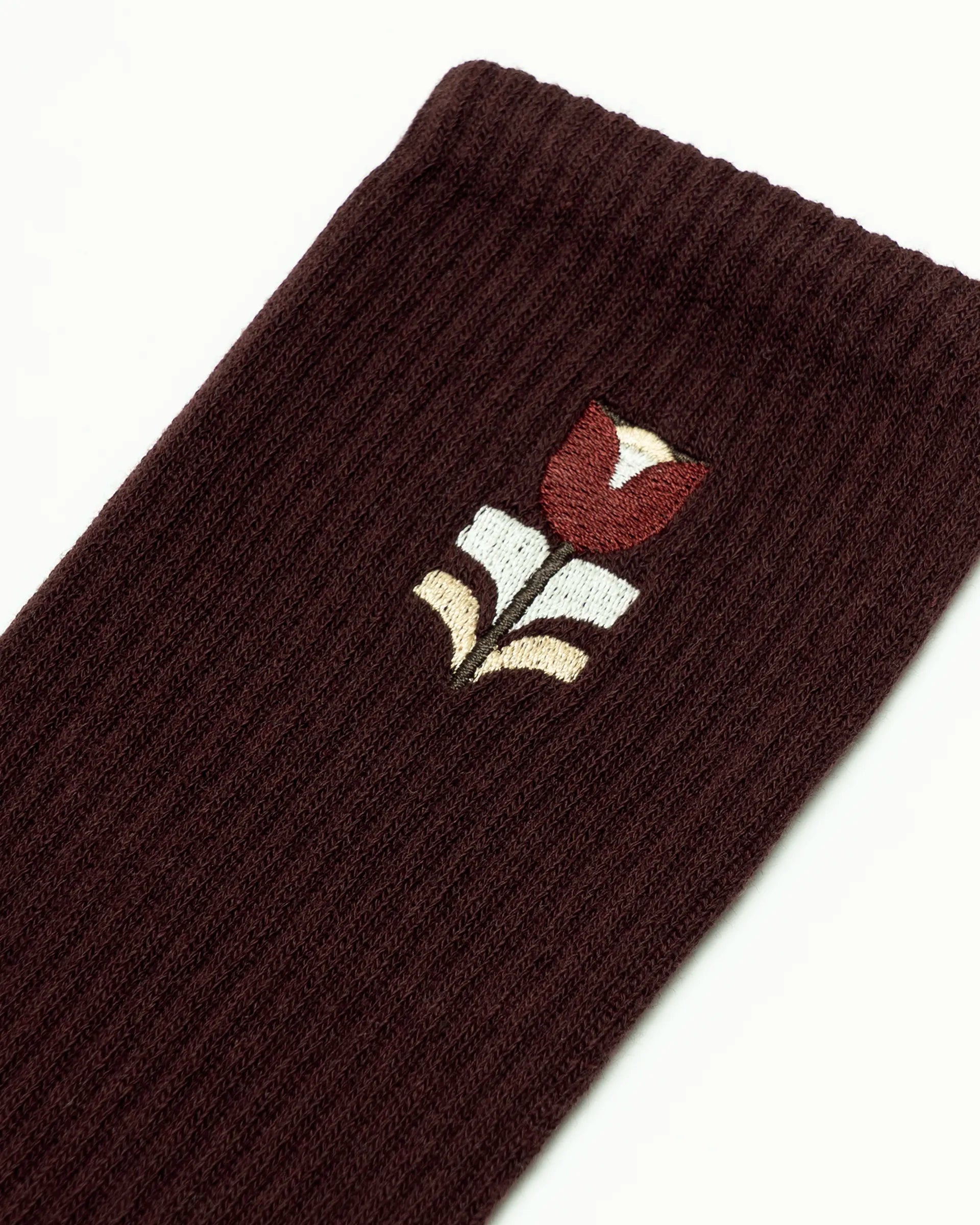 #color_Burgundy/White