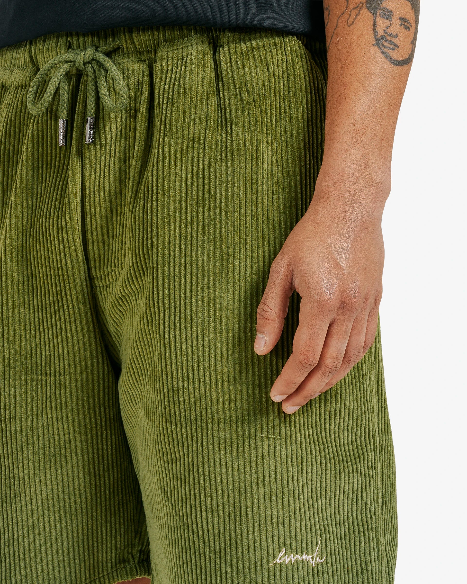 Magoado Shorts