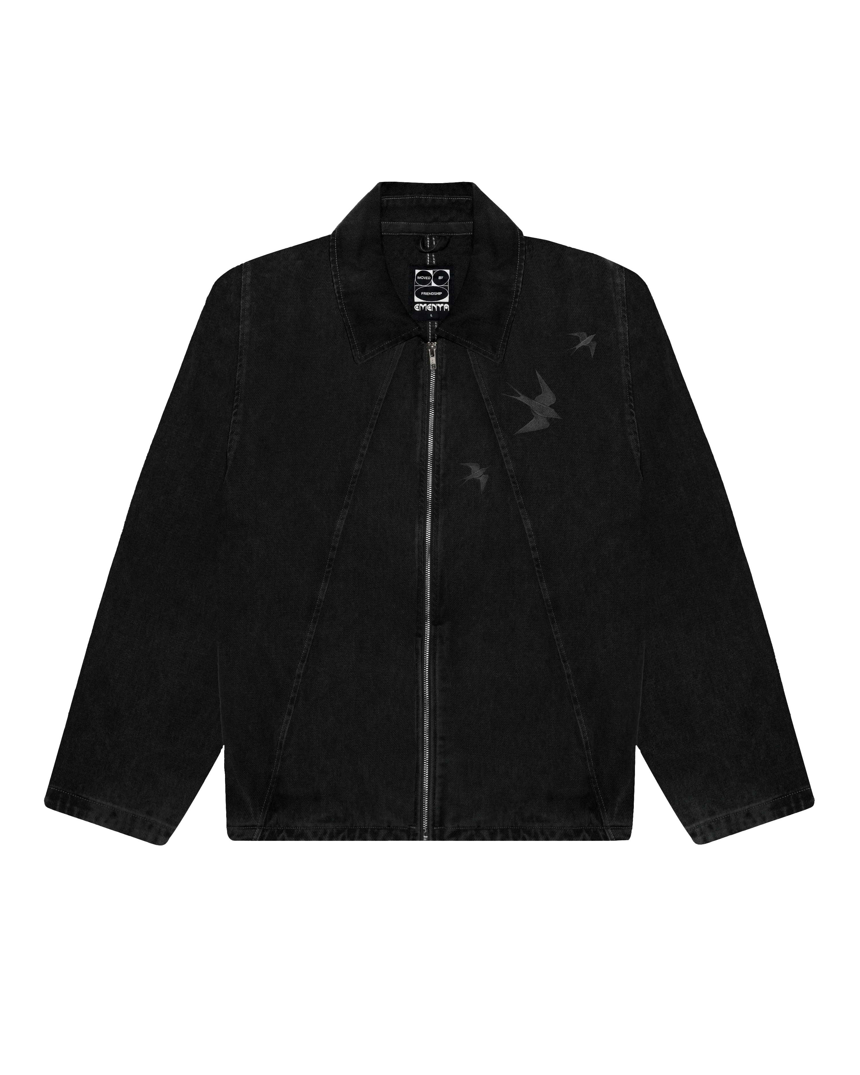 Crafted in Portugal from 100% cotton twill fabric, ensuring high quality and comfort
Inspired by Lisbon's rich culture and iconic swallows
Embroidered swallows on the chest add a unique touch
Durable twill fabric offers excellent longevity and wear resistance
Versatile style suitable for various occasions, from casual outings to cultural events
Thoughtfully designed to reflect the elegance and charm of Lisbon
Ideal for a blend of tradition and contemporary fashion
Provides a comfortable fit with attention t