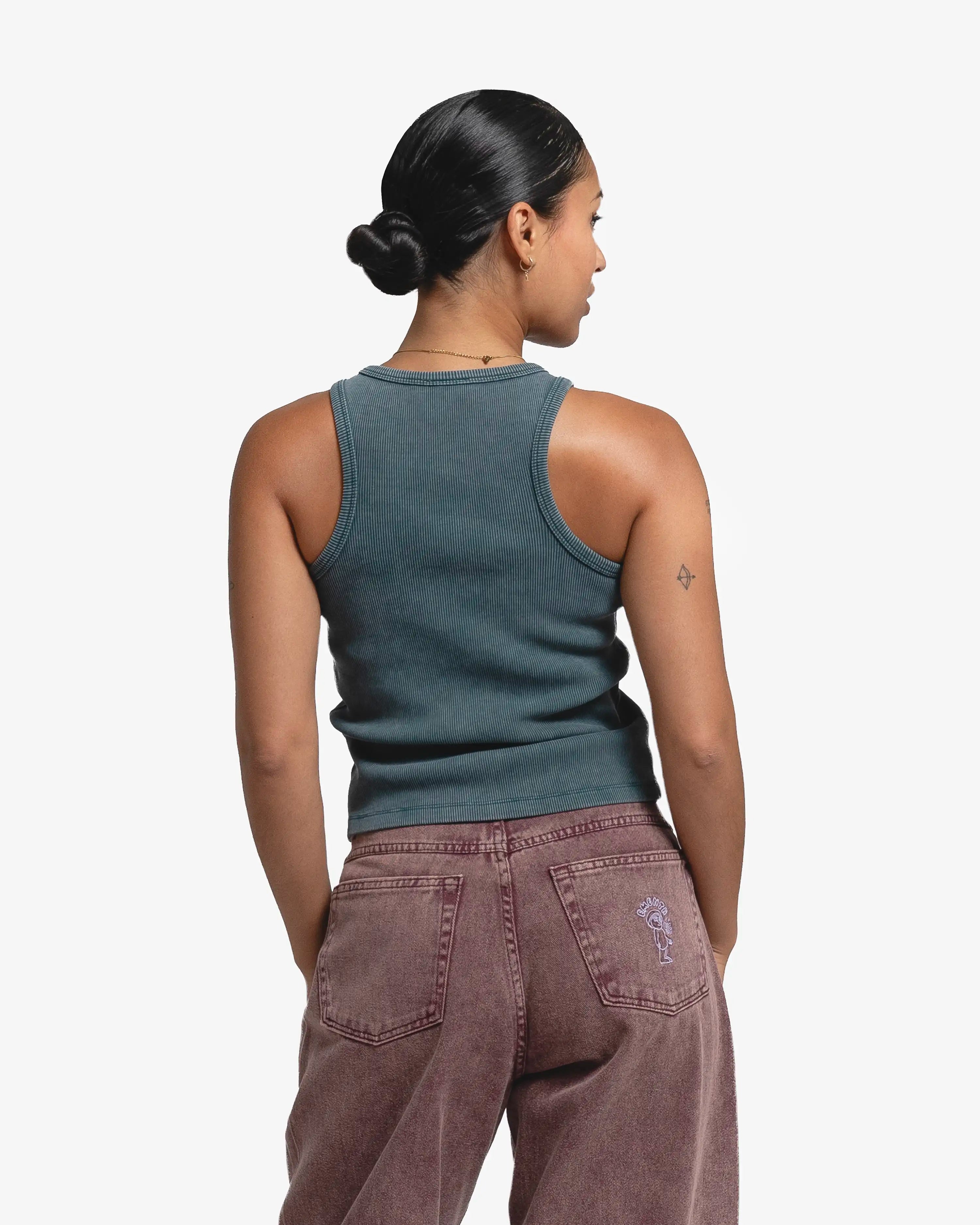 #color_teal washed