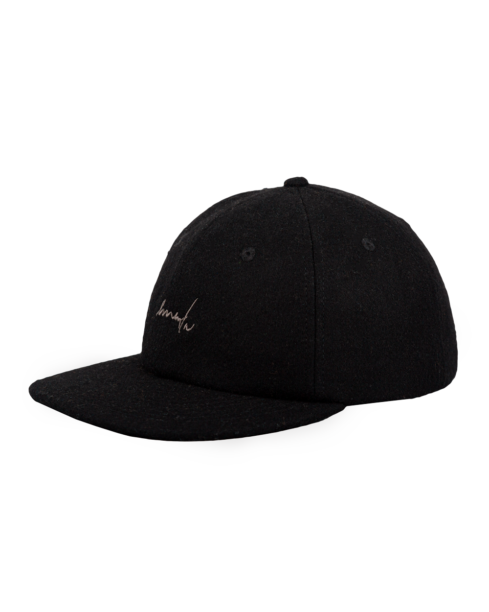 Made from soft black-colored wool, this six-panel cap features a straight brim for a sharp look. The Signature logo is embroidered on the front, adding a clean touch. The adjustable strap at the back ensures a perfect fit, while the 100% wool construction provides warmth and durability.