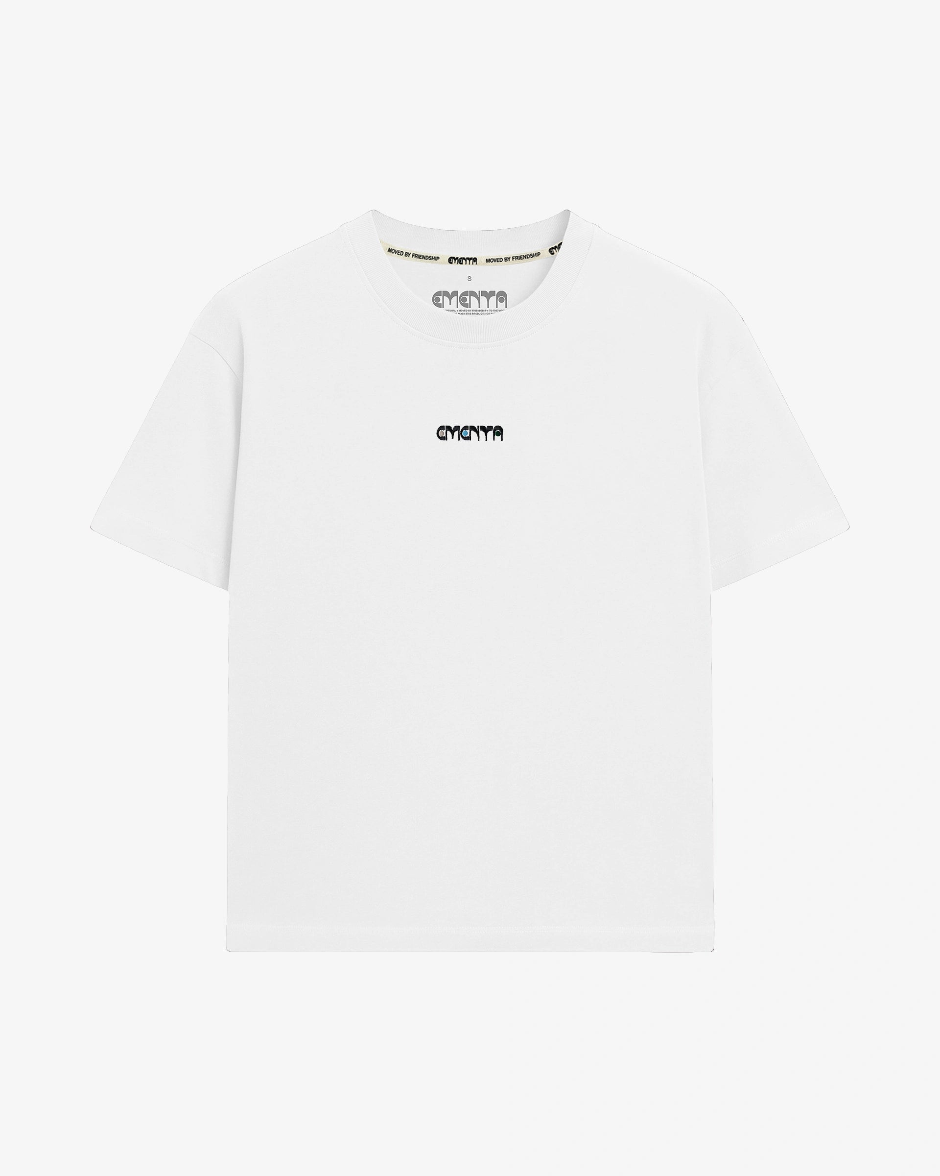 100% cotton, 240 g/m²
Soft feel with a structured shape
White color with black "First Word" print
Pre-shrunk to hold its shape after washing
Reinforced collar and double-stitched hems for durability
Unisex fit
Made in Portugal