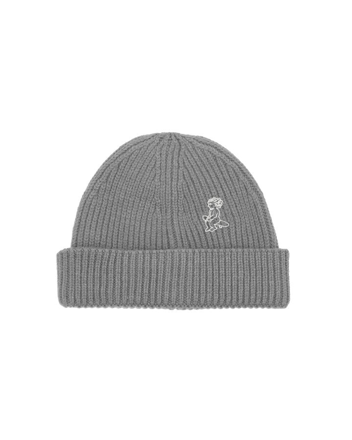 The Ikon Beanie features a textured ribbed knit design that offers both style and warmth. With a fold-over cuff for an improved fit and added durability, it maintains a clean, structured look. The soft fabric ensures comfort, while the embroidered Ikon stamp adds a subtle touch of branding.

Details:

Dimensions: 20cm (length), 18cm (height)
Composition: 52% Polyester, 47% Polyacrylic, 1% Spandex
Logo: Embroidered Ikon stamp detailing
Origin: Made in Portugal
Size: One size fits all